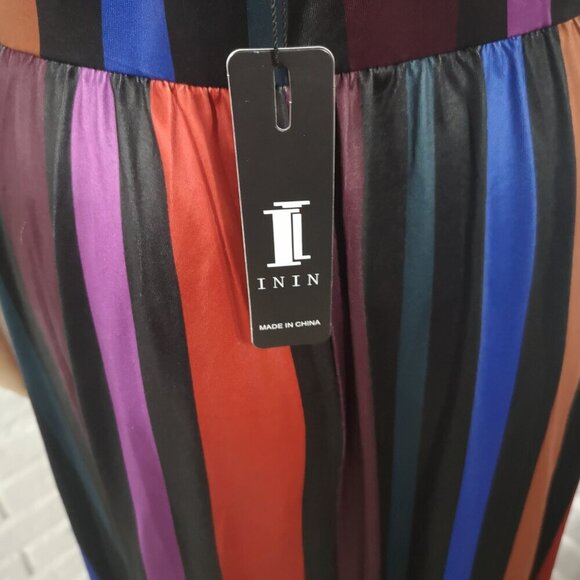NWT Inin Ladies Size Small Sleeveless Multi Color Maxi Dress - Picture 3 of 9